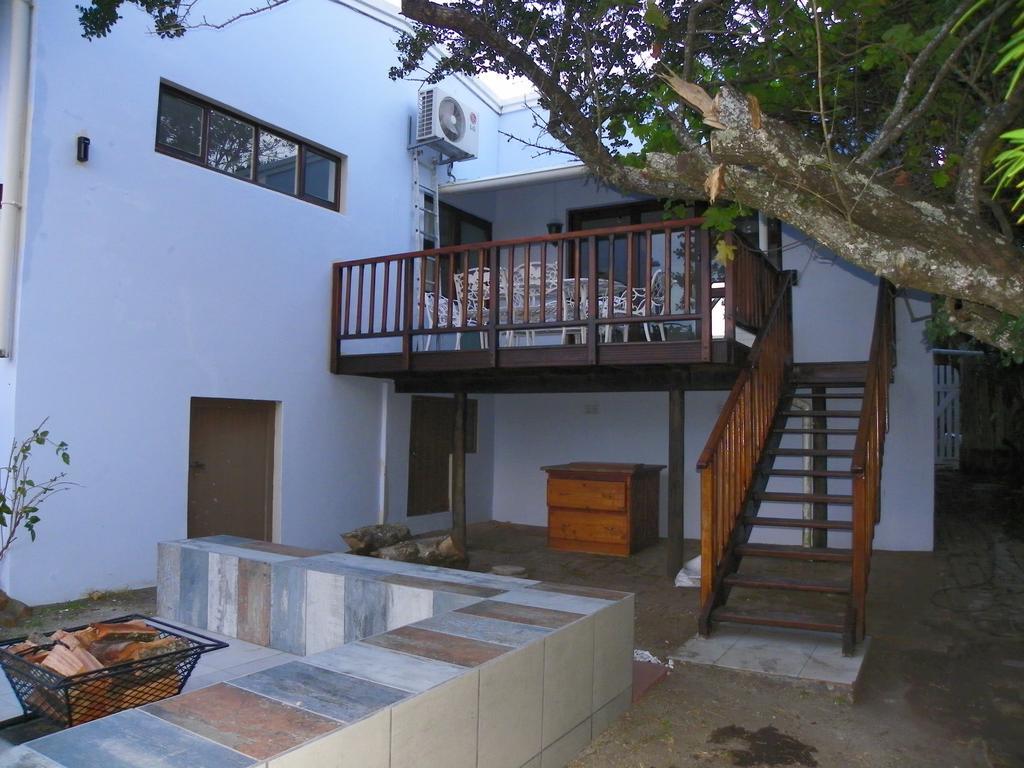 Blue'S Guest House - East London Bonza Bay Dış mekan fotoğraf